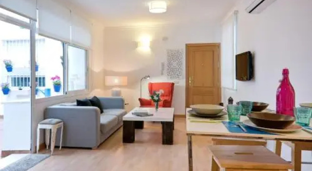 UrbanChic Carreteria Apartment, Забронировать Апартаменты/квартира Апартаменты Малаги, рядом с Salamanca Market, Апартаменты/квартира