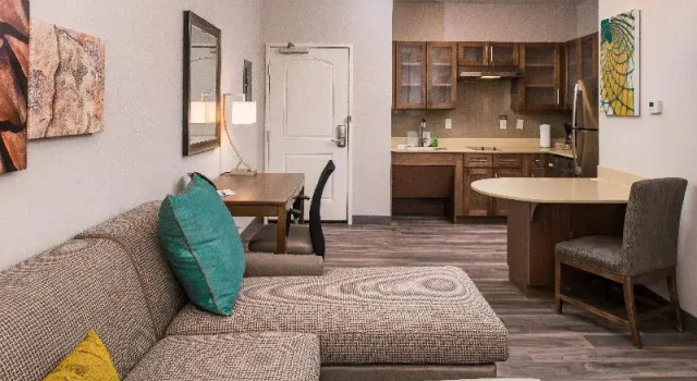 Четырёхместный люкс Staybridge Suites - Pecos by IHG