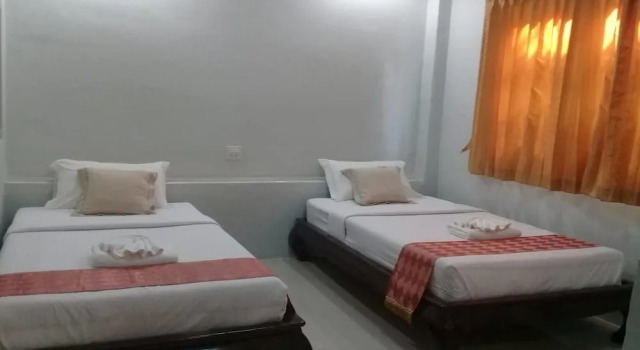 Sawatdee Resort, Varaa Lomakeskus Hotellit North-Eastern Thailand pysäköinnillä, Pysäköinti