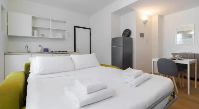Italianway Easy - Caterina da Forl 6, Book Apartment Milan Lombardy