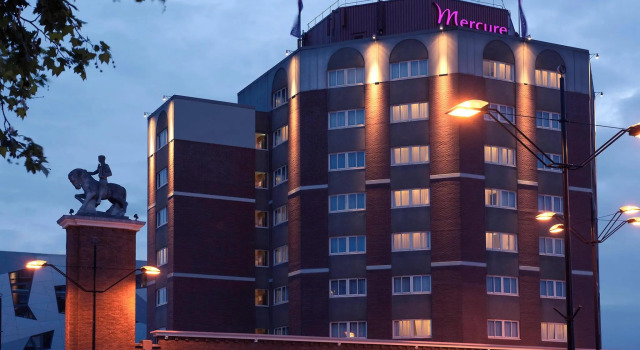 Mercure Hotel Nijmegen Centre, Varaa Hotelli Hotellit Gelderland aamiaisella, Aamiainen
