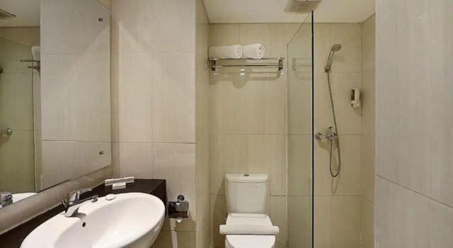 Двухместный номер Standard с видом на бассейн Rofa Kuta Hotel - CHSE Certified