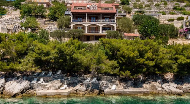 Вилла Villa Amfora