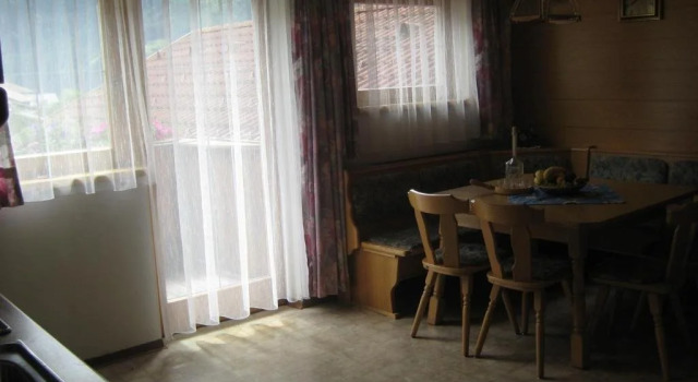 Machls Ferienwohnungen, Book Hotel Hotels in Jerzens with Parking, Parking