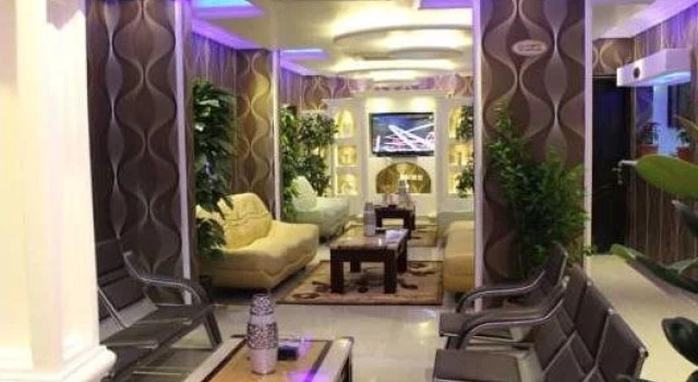 Al Fanar Palace 2, Buchen Sie Hotel Riad 