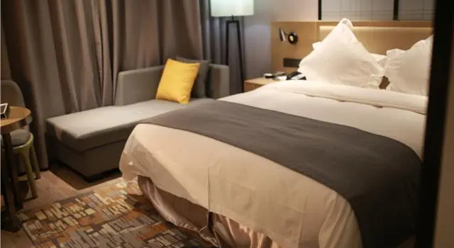 Люкс Echarm Hotel Nanning Dongge Road Metro Station Sanyuehua