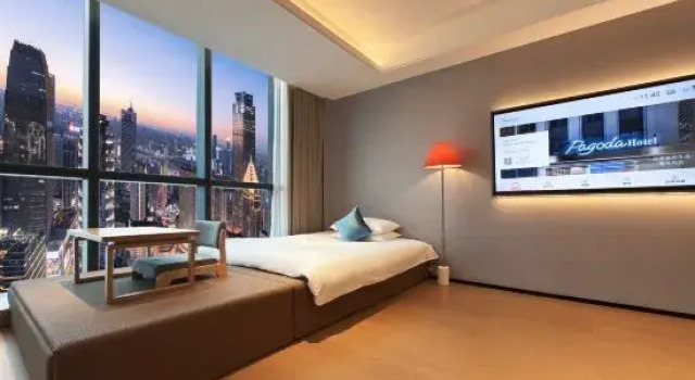 Люкс Luxury с красивым видом из окна Pagoda Hotel Chongqing Jiefangbei Hongya Cave