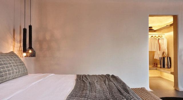 Вилла с балконом и рядом с пляжем Incognito Beach Villa Santorini
