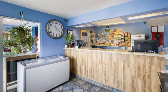 Knights Inn Sierra Vista / East Fry, Забронировать Отель Отели Сьерра-Виста с парковкой, Парковка
