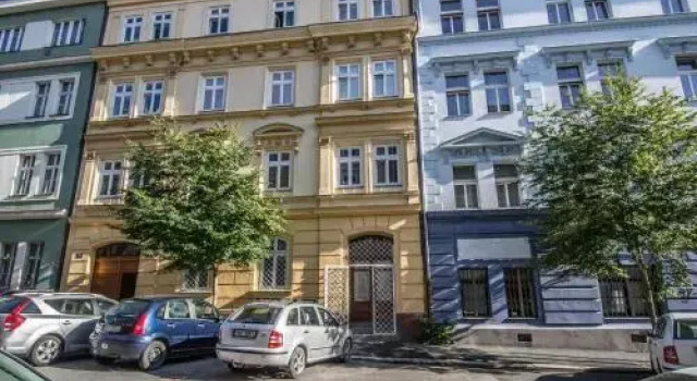 Brooklyn Sauna Apt by Ruterra, Забронировать Отель Отели Праги с парковкой, рядом с Намести Миру, Парковка