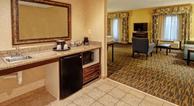 Студия Hampton Inn Roanoke Rapids