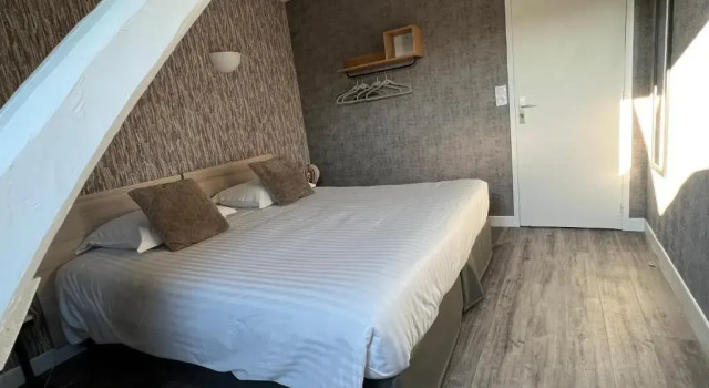 Двухместный номер Comfort Contact Hotel Hôtel De Troyes