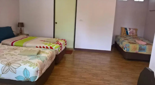 Трёхместный номер Superior Aiyara House
