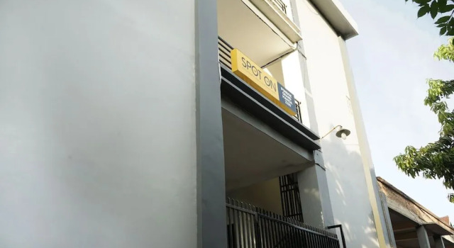 SPOT ON 2330 Pondok Grand Mamoa