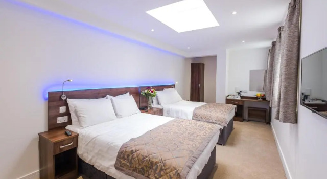 Четырёхместный номер Deluxe Signature Hotel London