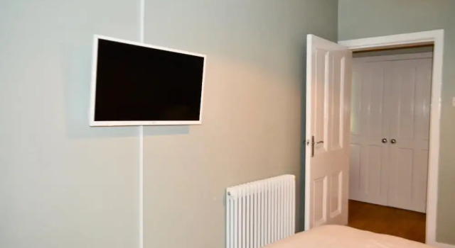 Edinburgh Central Lauriston Aparthotel, Забронировать Отель Эдинбург Midlothian, рядом с Национальный музей Шотландии