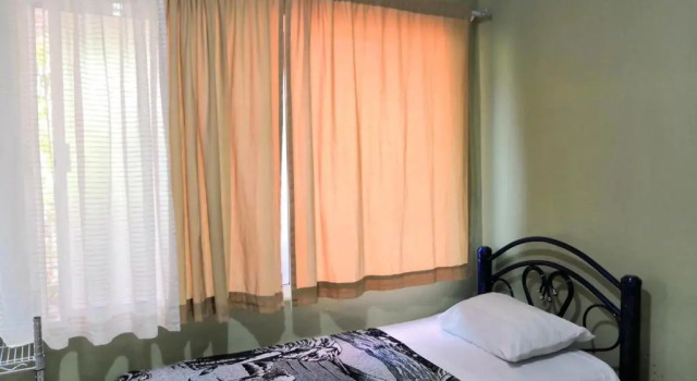 Трёхместный номер Standard Hostal Maple
