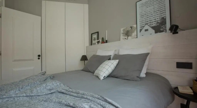 Апартаменты Update Urban Chic Flat in 19th Century Building 2 Bedrooms & 2 Bathrooms & AC Central Alfama District