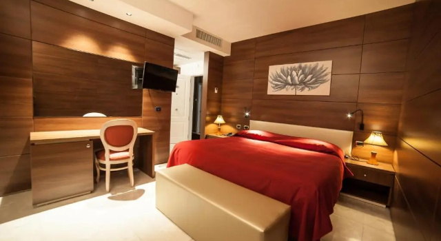 Двухместный номер Standard Family Center Hotel