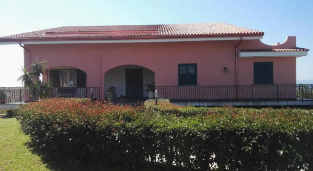 La maison di Elenoire, Book Hotel Hotels in Sicily with Parking, Parking
