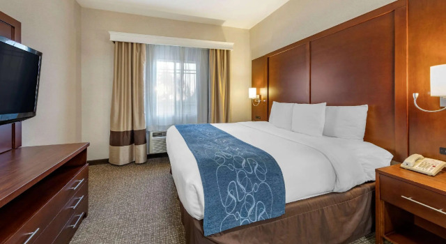 Двухместный люкс Business Citrus Suites Redlands Loma Linda Hotel