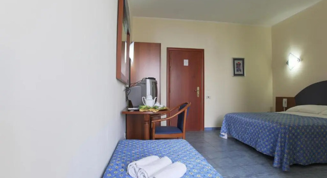 Трёхместный номер Standard Hotel degli Angeli
