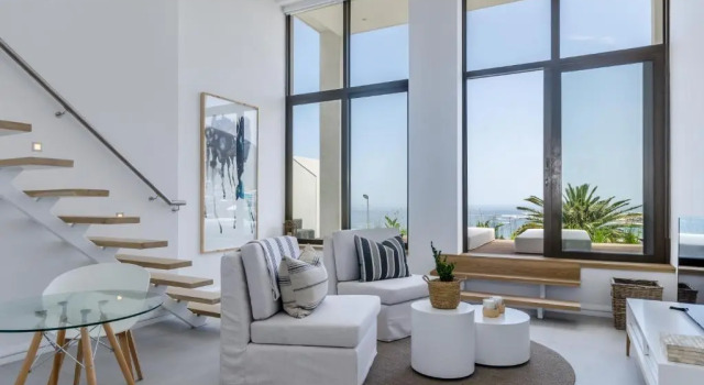 Вилла Stunning Ocean & Mountain Views