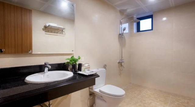 Семейный номер Standard с видом на горы Trang An International Hotel