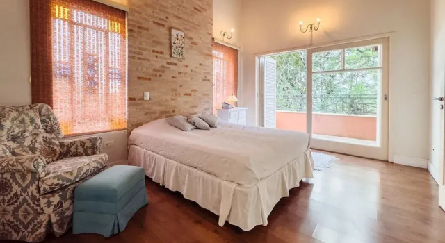 Вилла Casa Alto Padrão na Granja Viana - Cond. Fechado