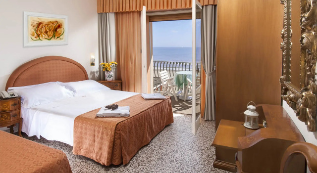 Dea Hotel