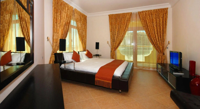 Palm Jumeirah Shoreline Residences