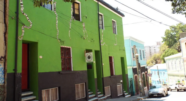 Hostal Casa Verde Limón, Buchen Sie Hostel Hostels in Valparaíso, Hostel