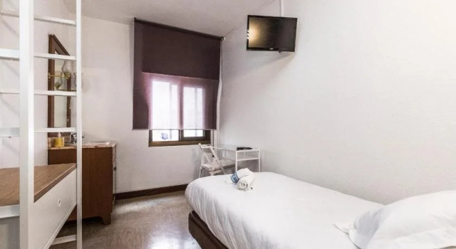 Hostal Viena, Забронировать Отель Сория Кастилия и Леон, рядом с Дворец графов Гомара