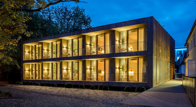 LA Maison Hotel