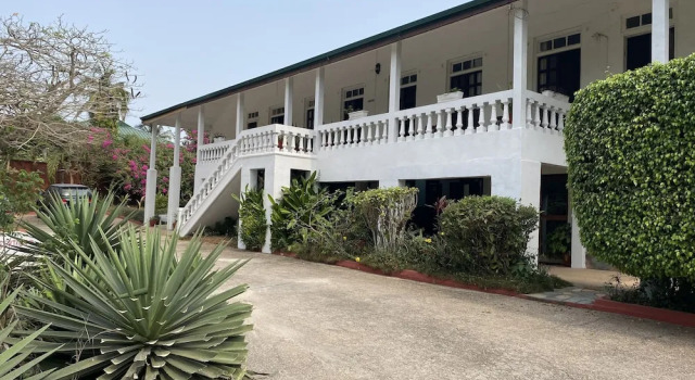 Casablanca Guest Inn, Prenota Affittacamere Hotel a Shama Ahanta East con piscina, Piscina