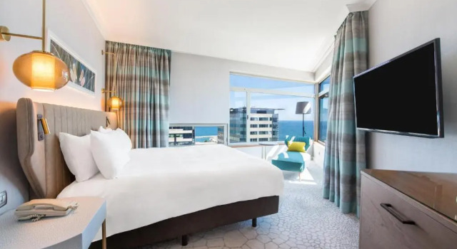 Люкс Mediterranean Hilton Diagonal Mar Barcelona