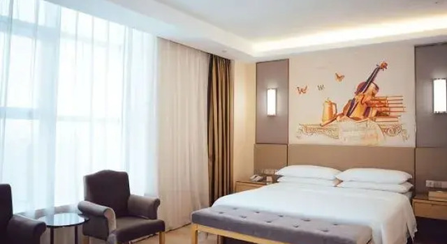 Люкс Deluxe Vienna International Hotel (Water View Park Inn, Ulanhot)
