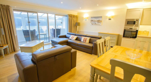Loch Rannoch Pine Marten Lodge 6
