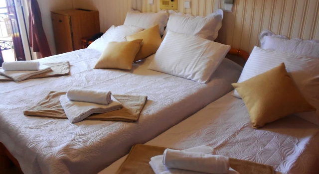 Трёхместный номер Standard c 1 комнатой с балконом и с видом на море Hotel Sunrise Beach