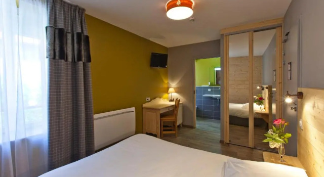 Двухместный номер Standard Logis Hôtel LBB - les 2 lacs