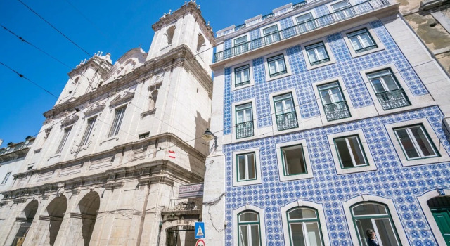 Modern Apartment in Chiado (The Heart of Lisbon) - 2, Забронировать Апартаменты/квартира Мизерикорди Лиссабон, рядом с Money Museum