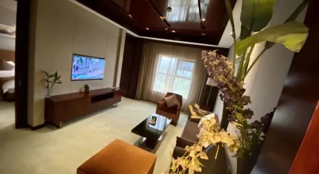 Двухместный люкс Executive Zhongzhou International