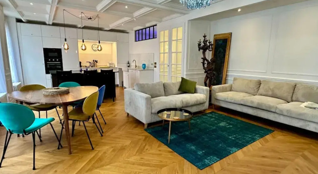 Апартаменты Paradis Chic - Renovated 2 Bed Apt in Paris