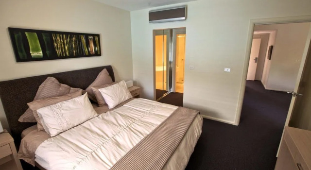 Pacific Blue Apartment 142, 265 Sandy Point Road