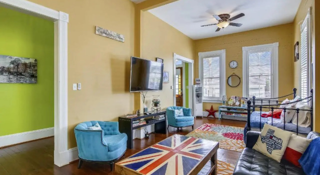 Abfab Seaside Cottage by Ryson Vacation Rentals