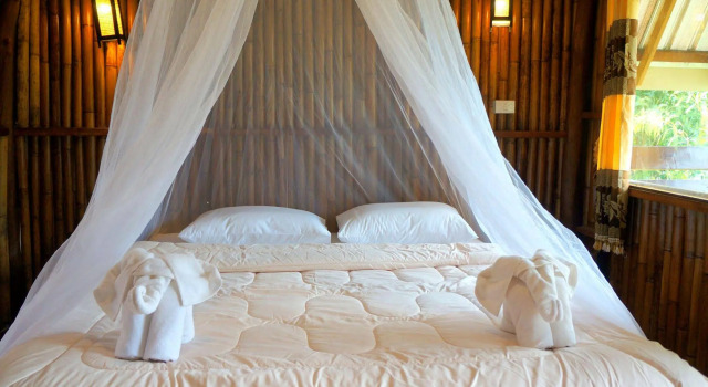 Khao Sok Jungle Resort, Забронировать Курортный отель Отели Южного Таиланда с парковкой, Парковка