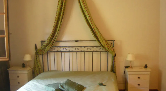 Agriturismo Serra di Sotto, Prenota Hotel Buti Toscana