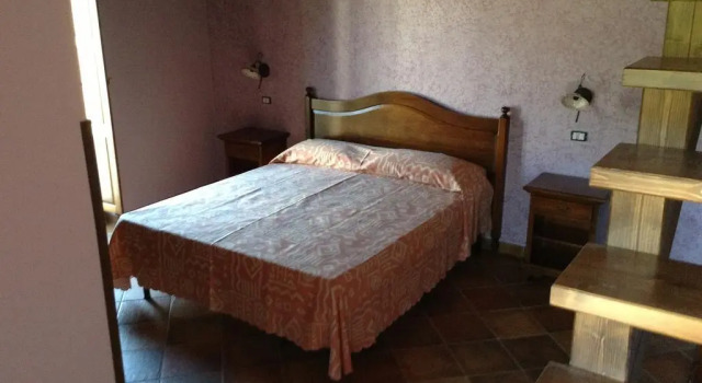 Agriturismo Aurea, Buchen Sie Ferienhaus Crucoli Kalabrien