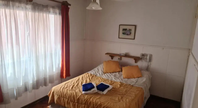 Departamento en plena 5ta sección, Ciudad., Забронировать Отель Мендоса провинция Мендоса, рядом с CONICET Mendoza