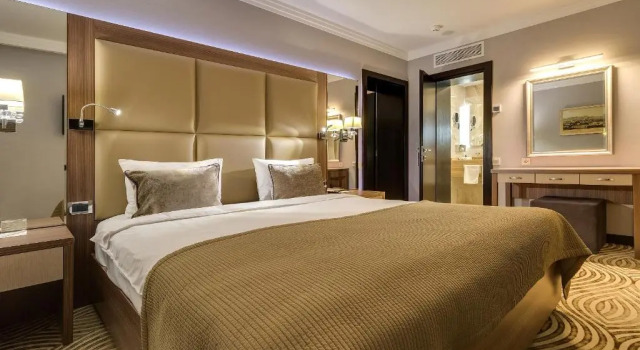 Perhe Sviitti Dnister Premier Hotel